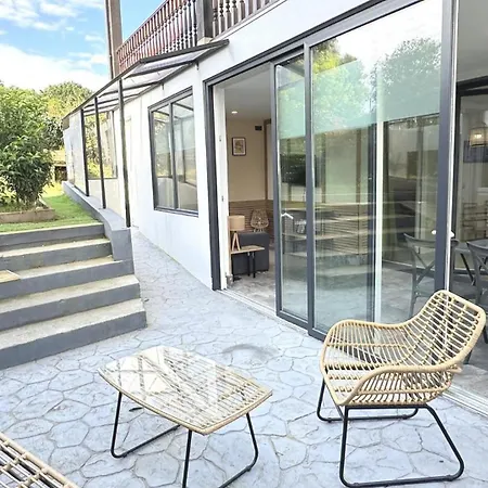 De Bricia 1-a Apartment *